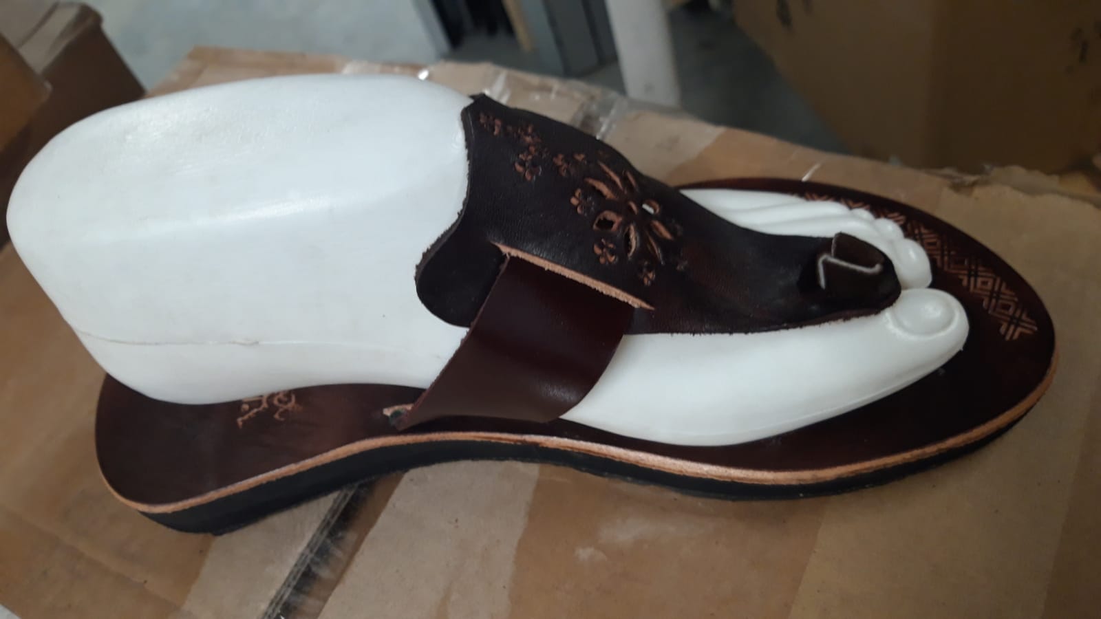 Sandales cuir artisanal – Image 9