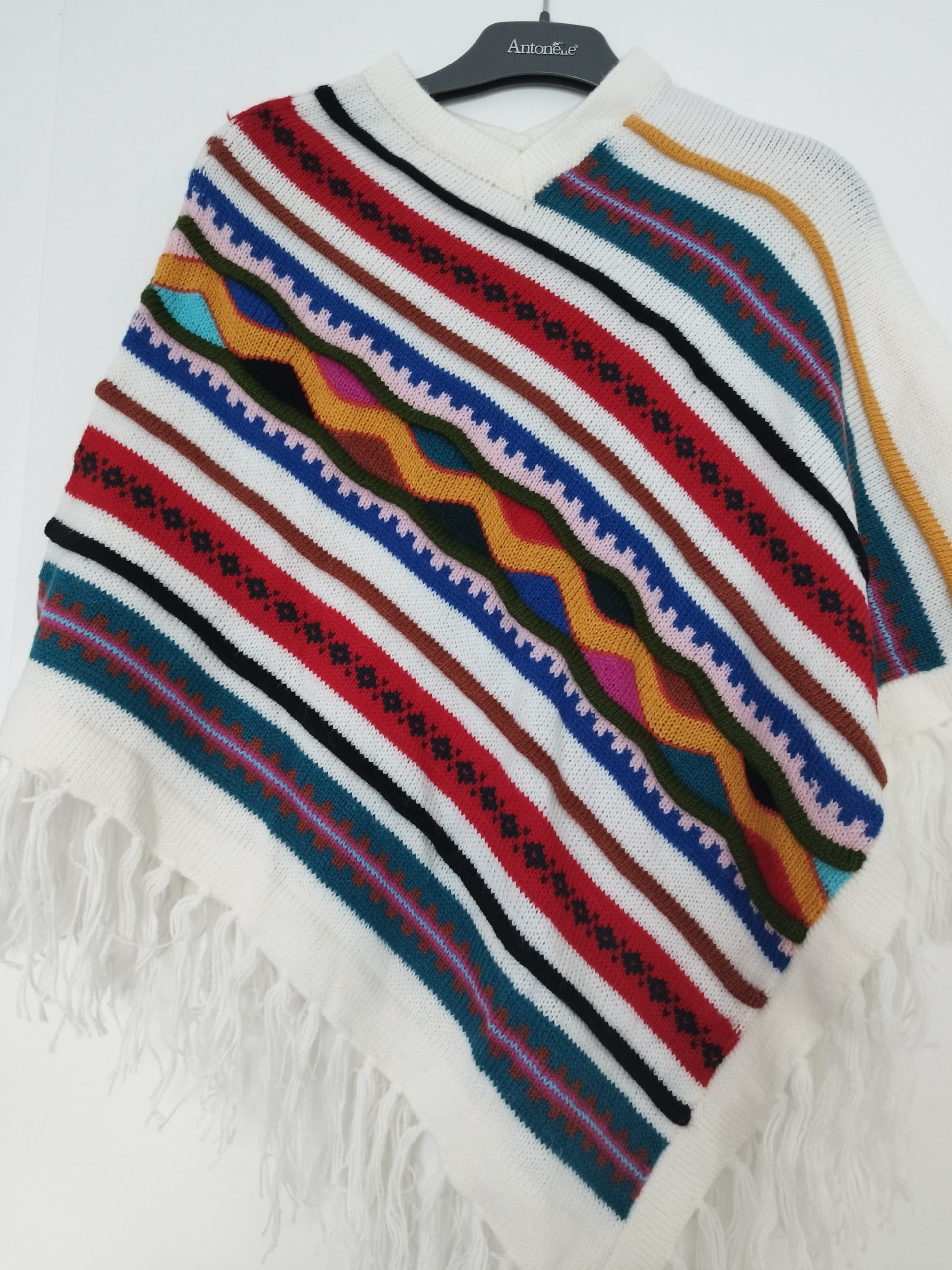 Pull homme-poncho femme